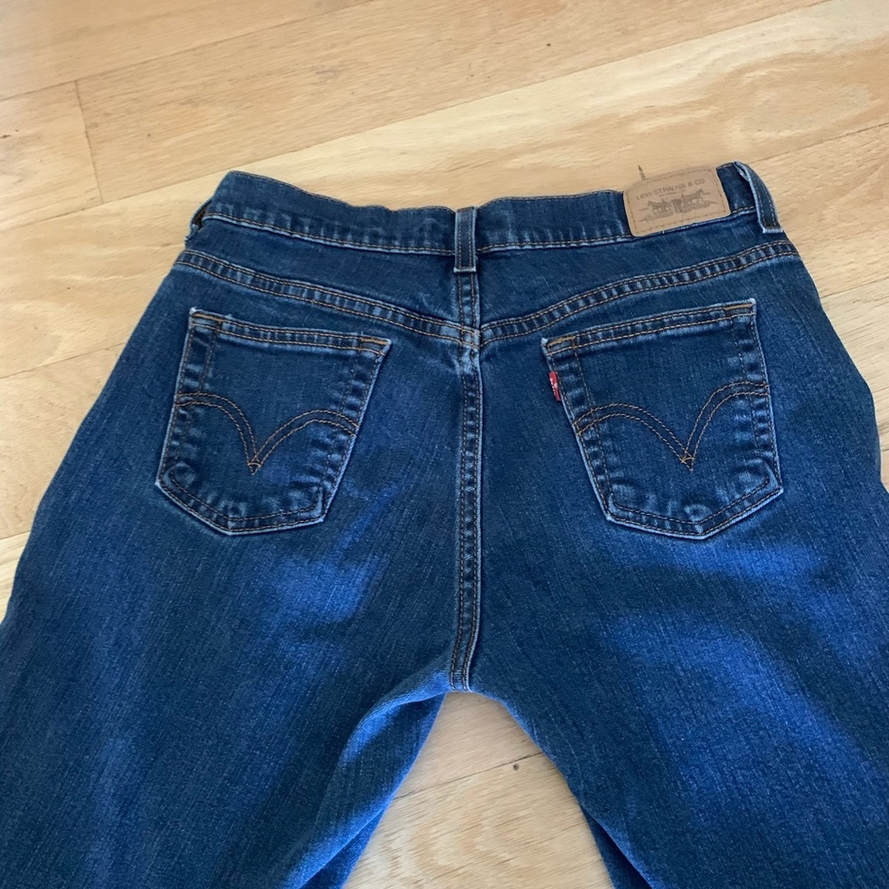 Levi’s dark wash jeans